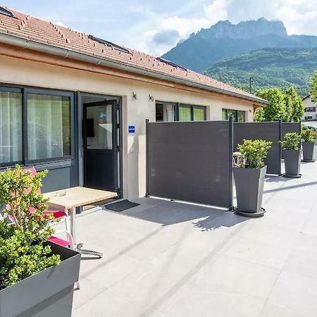 Domaine des Ecuries - Appartements meublés à Talloires Esterno foto