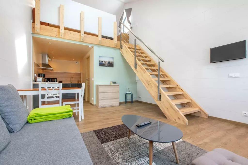 Domaine des Ecuries - Appartements meublés à Talloires Esterno foto